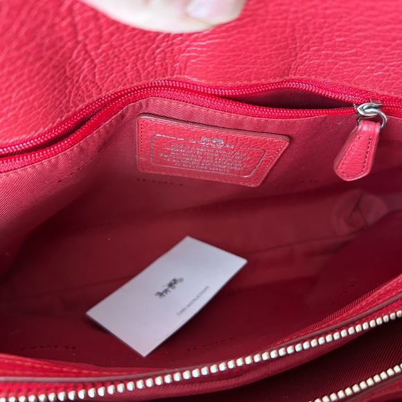 Coach Mercer 30 True Red NWT Leather Satchel with Turn-Lock - Picture 5 of 14